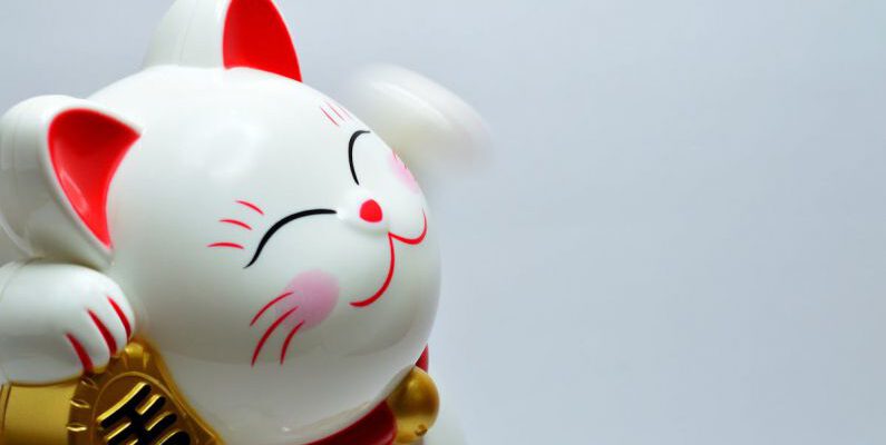 Good Leadership - Japanese Lucky Coin Cat